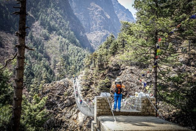 Phakding to Namche Bazar