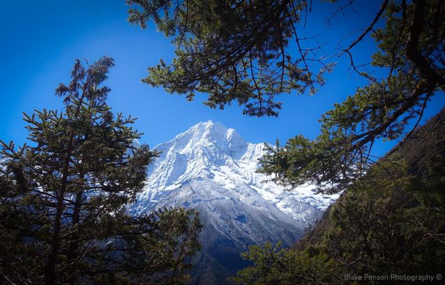 Views on the way to Namche (can’t remember the name of this peak)