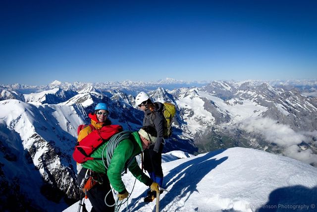 Other climbers on Jungfrau summit