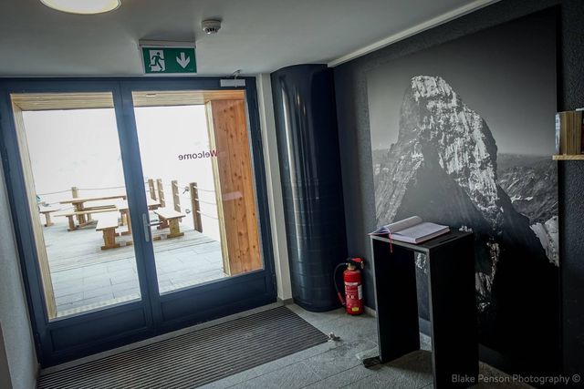 Entrance of Hörnlihütte