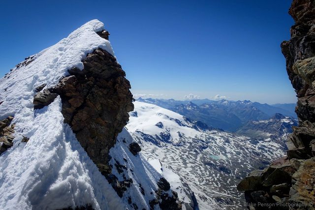 Matterhorn Summit – 4478m – Italy to the right, Switzerland to the left