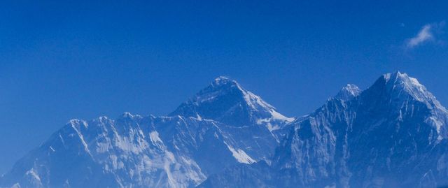 First view of Everest (Lhotse on right)